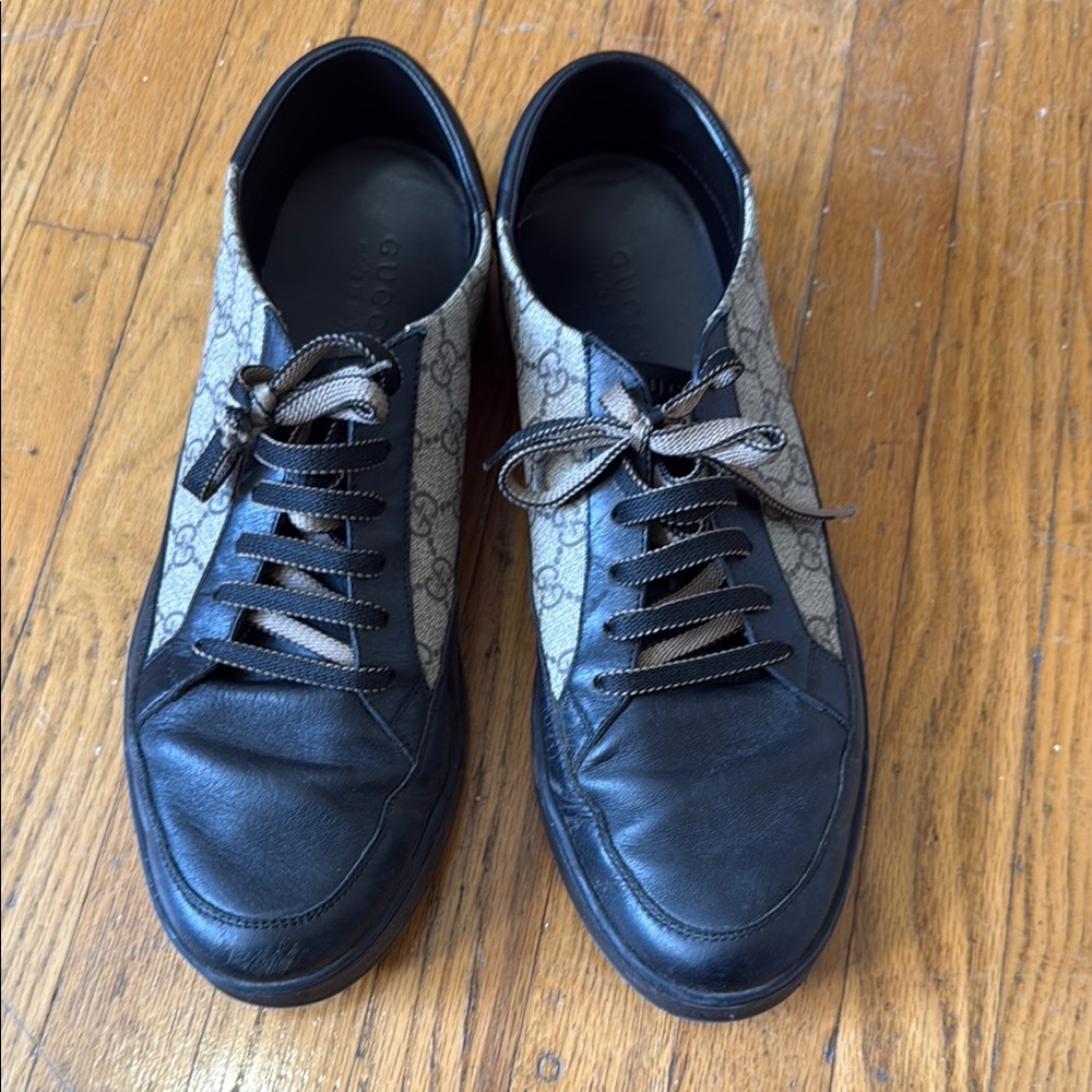 Gucci Men's Black and Tan Sneakers